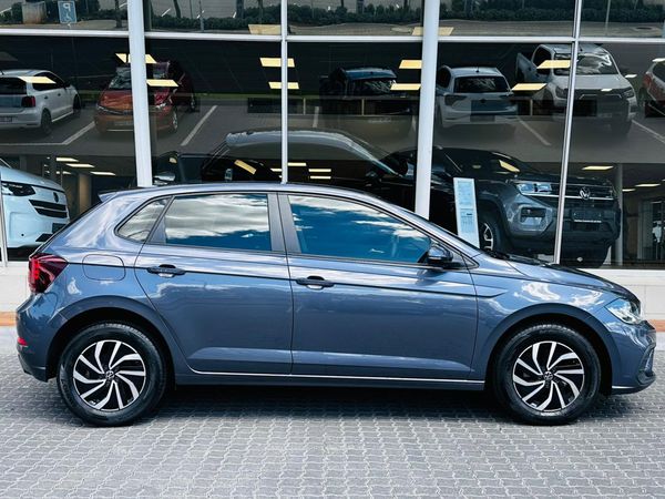 2025-Volkswagen-Polo-10-TSI image:3