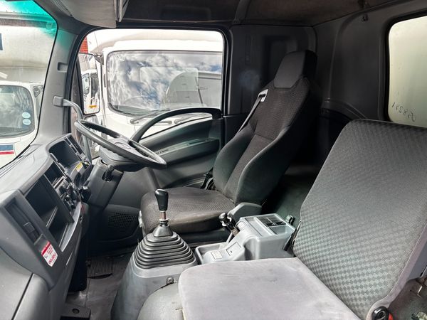 2020-Isuzu-F-Series-FVZ1400-Multi-Door-with-Tail-Lift image:6