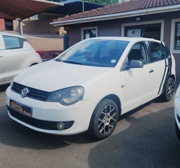 2014-Volkswagen-Polo-Vivo-GP-14-Trendline-5-dr image:1