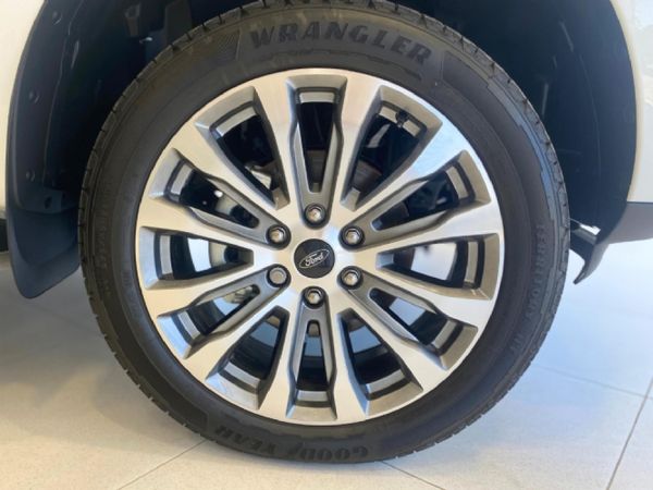 2026-Ford-Everest-30D-V6-Platinum-AWD-Auto image:15