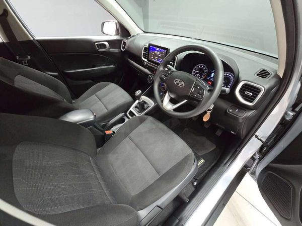 2021-Hyundai-Venue-10-TGDI-Motion image:17