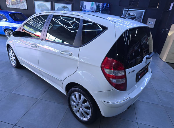 2008-Mercedes-Benz-A-Class-Mercedes-Benz-A-Class-A180CDI-Elegance image:11