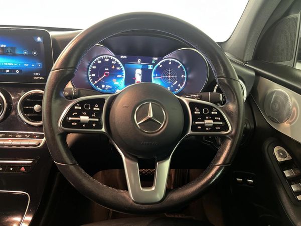 2019-Mercedes-Benz-GLC-Coupe-300d-4Matic image:11