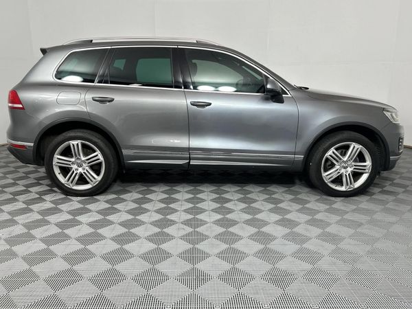 2015-Volkswagen-Touareg-GP-30-V6-TDI-Luxury-Auto image:18