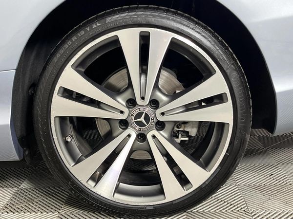 2018-Mercedes-Benz-C-Class-C-200-Cabrio-Auto image:5