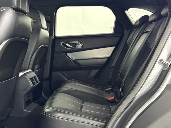 2018-Land-Rover-Range-Rover-Velar-30-D-D300 image:3