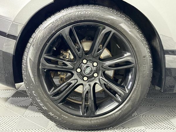 2018-Land-Rover-Range-Rover-Velar-30-D-D300 image:7
