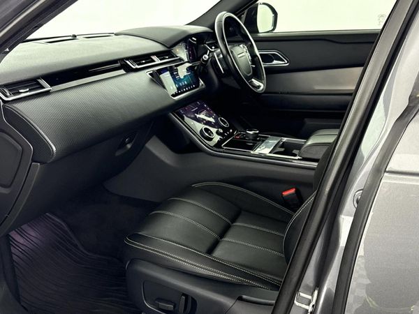 2018-Land-Rover-Range-Rover-Velar-30-D-D300 image:8