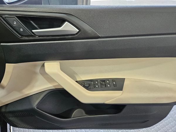 2025-Volkswagen-Polo-Classic-Polo-16 image:11