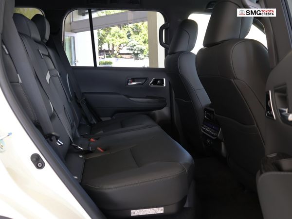 2026-Toyota-Land-Cruiser-300-V6-35T-GR-S image:14