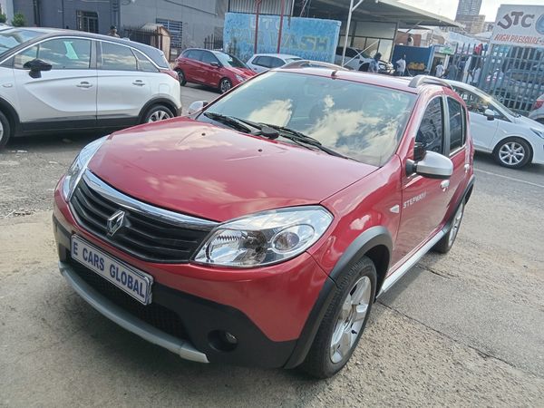 2015-Renault-Sandero-16-Stepway image:2
