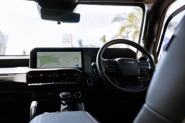 2025-Toyota-Land-Cruiser-Prado-VX-R-28GD-Auto image:19