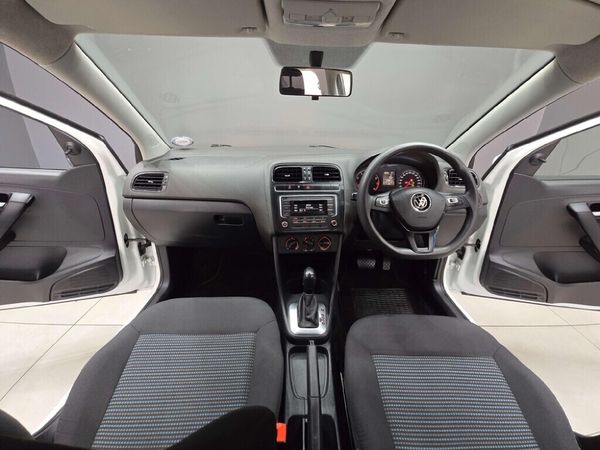 2023-Volkswagen-Polo-Vivo-16-Comfortline-Auto-5-dr image:13