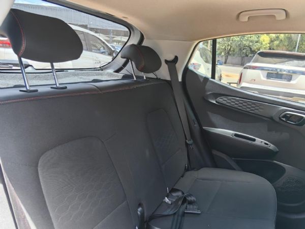 2024-Hyundai-Grand-i10-10-Motion image:15