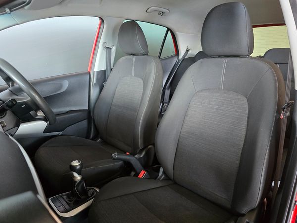 2023-Kia-Picanto-10-Street image:20