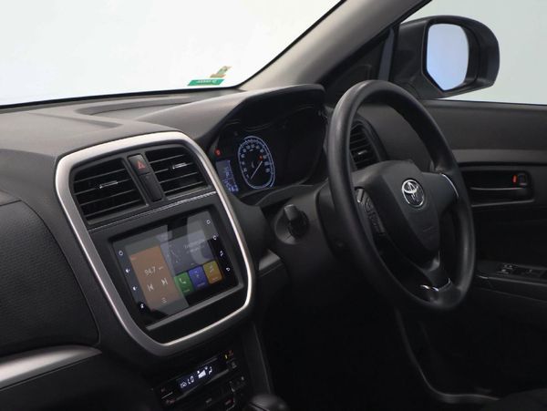 2023-Toyota-Urban-Cruiser-15-Xs-Auto image:9