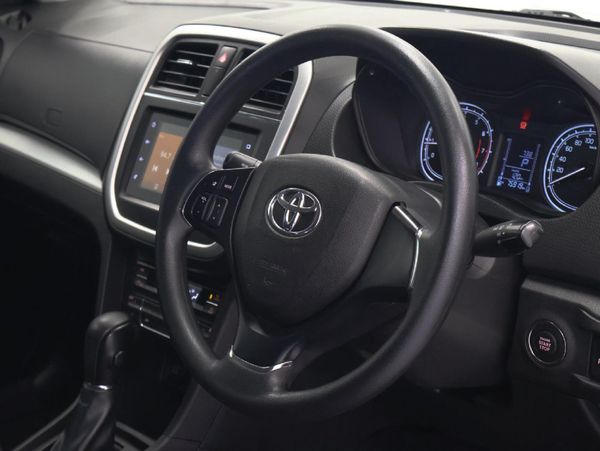 2023-Toyota-Urban-Cruiser-15-Xs-Auto image:18
