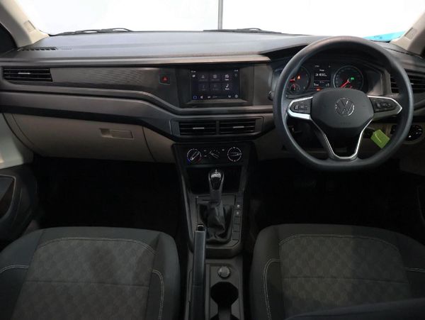 2025-Volkswagen-Polo-16-Classic-Auto image:11