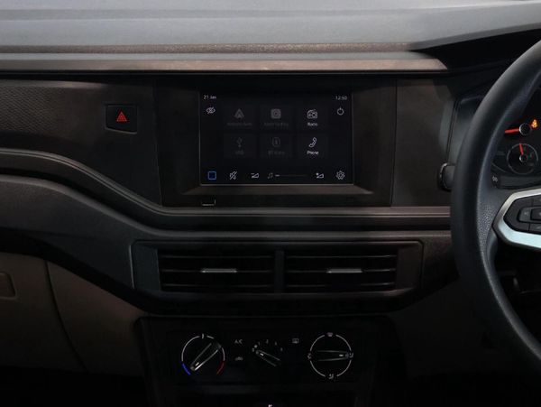 2025-Volkswagen-Polo-16-Classic-Auto image:19