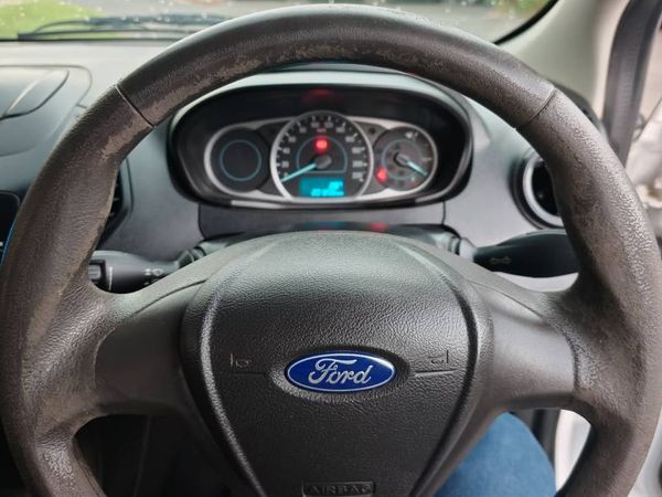 2019-Ford-Figo-15Ti-VCT-Ambiente-5-dr image:9