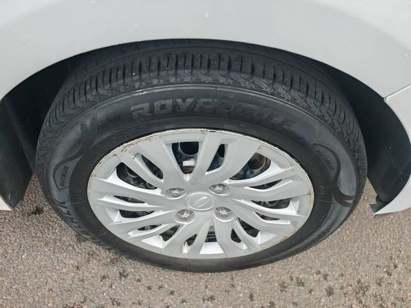2019-Ford-Figo-15Ti-VCT-Ambiente-5-dr image:13
