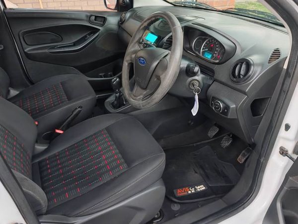 2019-Ford-Figo-15Ti-VCT-Ambiente-5-dr image:5