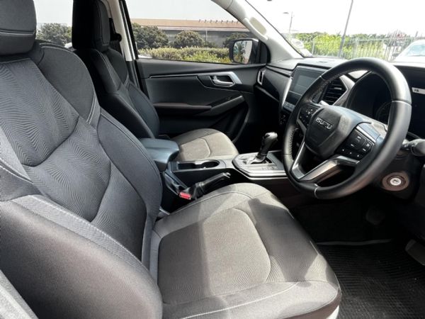 2026-Isuzu-D-Max-19-DDI-HR-LS-Auto-Double-Cab image:6