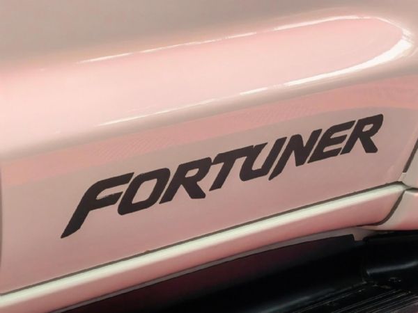 2015-Toyota-Fortuner-25-D-4D-Raised-Body image:8
