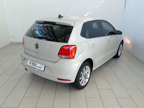 2025-Volkswagen-Polo-Vivo-16-Style image:3