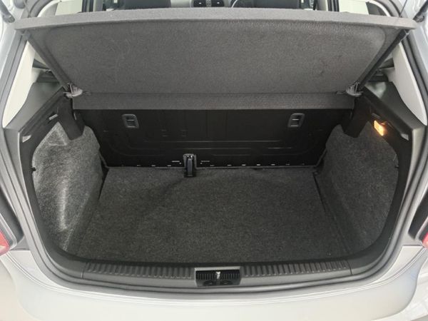 2025-Volkswagen-Polo-Vivo-14 image:12