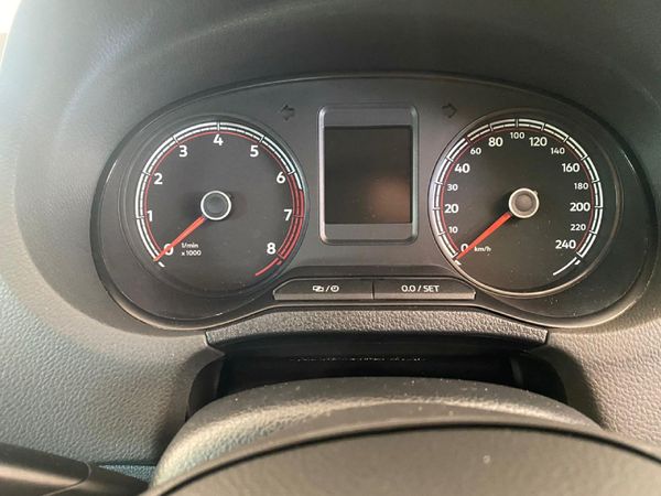 2025-Volkswagen-Polo-Vivo-14 image:15