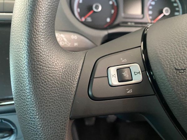 2025-Volkswagen-Polo-Vivo-14 image:16