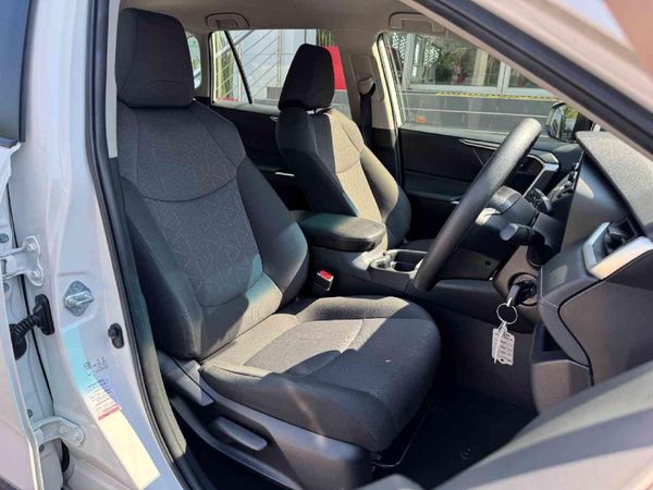 2019-Toyota-RAV4-20-GX-Auto image:16