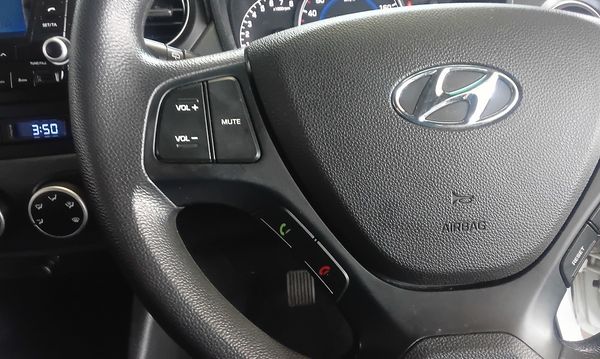 2019-Hyundai-Grand-i10-10-Motion image:9