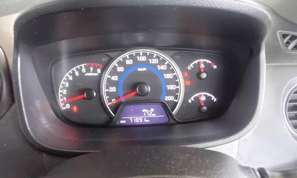 2019-Hyundai-Grand-i10-10-Motion image:12