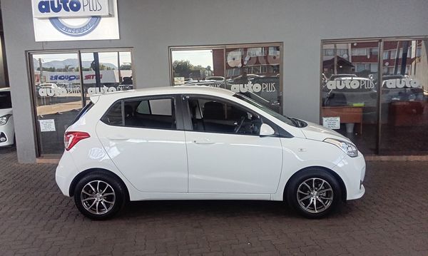 2019-Hyundai-Grand-i10-10-Motion image:1