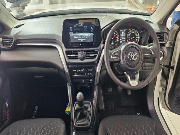 2026-Toyota-Urban-Cruiser-15-XS image:5
