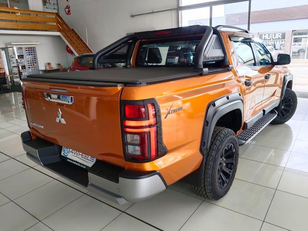 2026-Mitsubishi-Triton-24-Di-DC-Xtreme-Double-Cab-4-x-2-Auto image:5