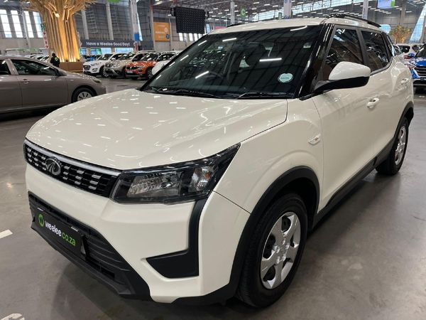2020-Mahindra-XUV-300-15D-W6 image:2