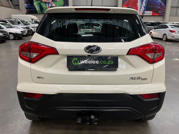 2020-Mahindra-XUV-300-15D-W6 image:5