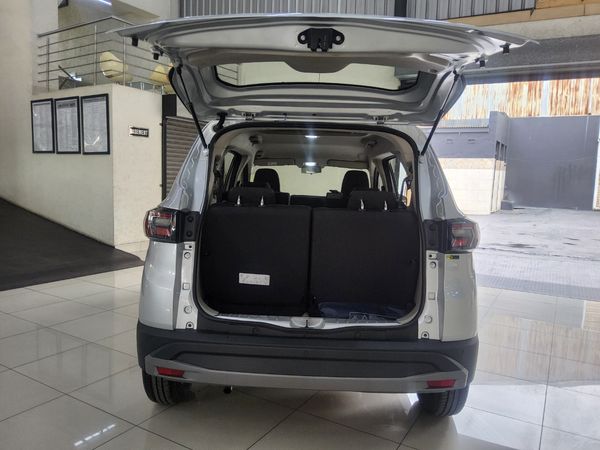 2026-Renault-Triber-10-Techno image:9