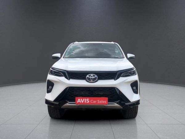 2025-Toyota-Fortuner-24-GD-6-RB-Auto image:1