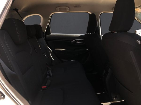 2025-Suzuki-Grand-Vitara-15-GL-Auto image:11