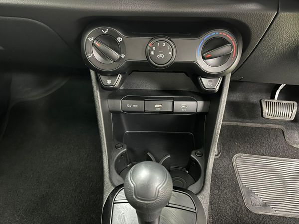 2026-Kia-Picanto-10-Auto image:18