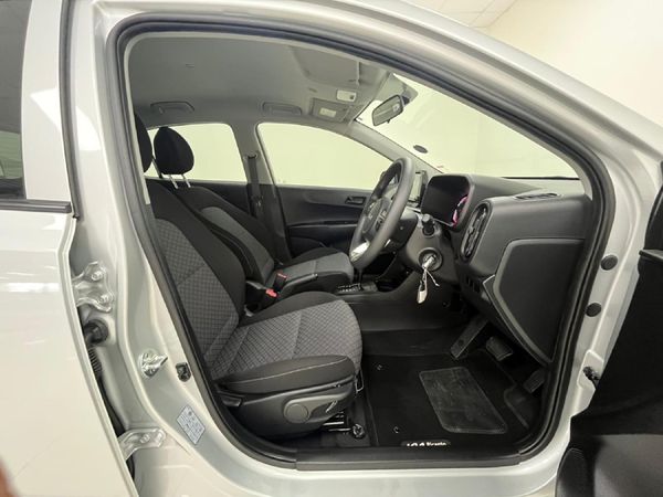 2026-Kia-Picanto-10-Auto image:8