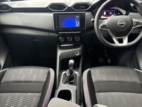 2026-Nissan-Magnite-10-Acenta-AMT image:10