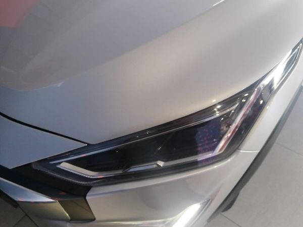 2026-Nissan-Magnite-10-Acenta-AMT image:16