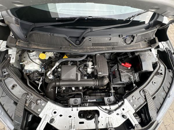 2026-Nissan-Magnite-10-Acenta-AMT image:8