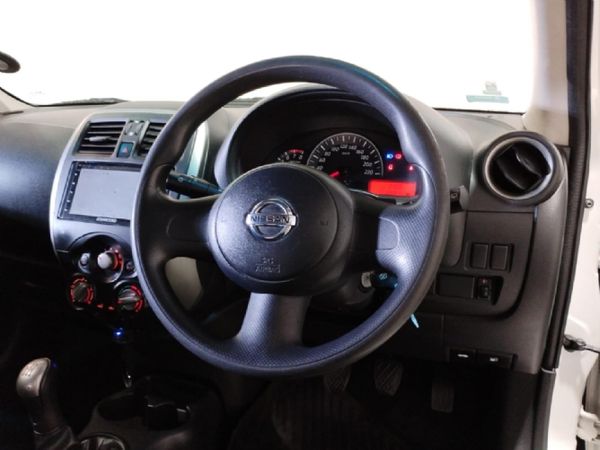 2017-Nissan-Micra-12-Active-Visia image:7
