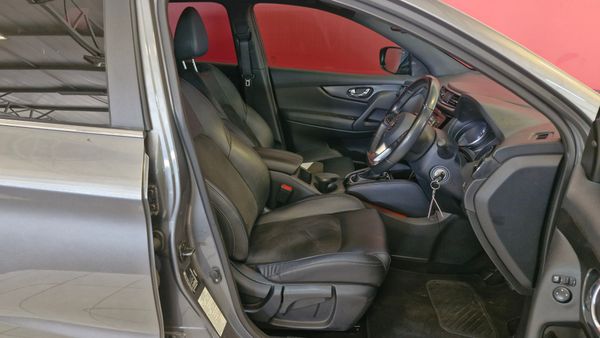 2021-Nissan-Qashqai-12T-Midnight-Auto image:24